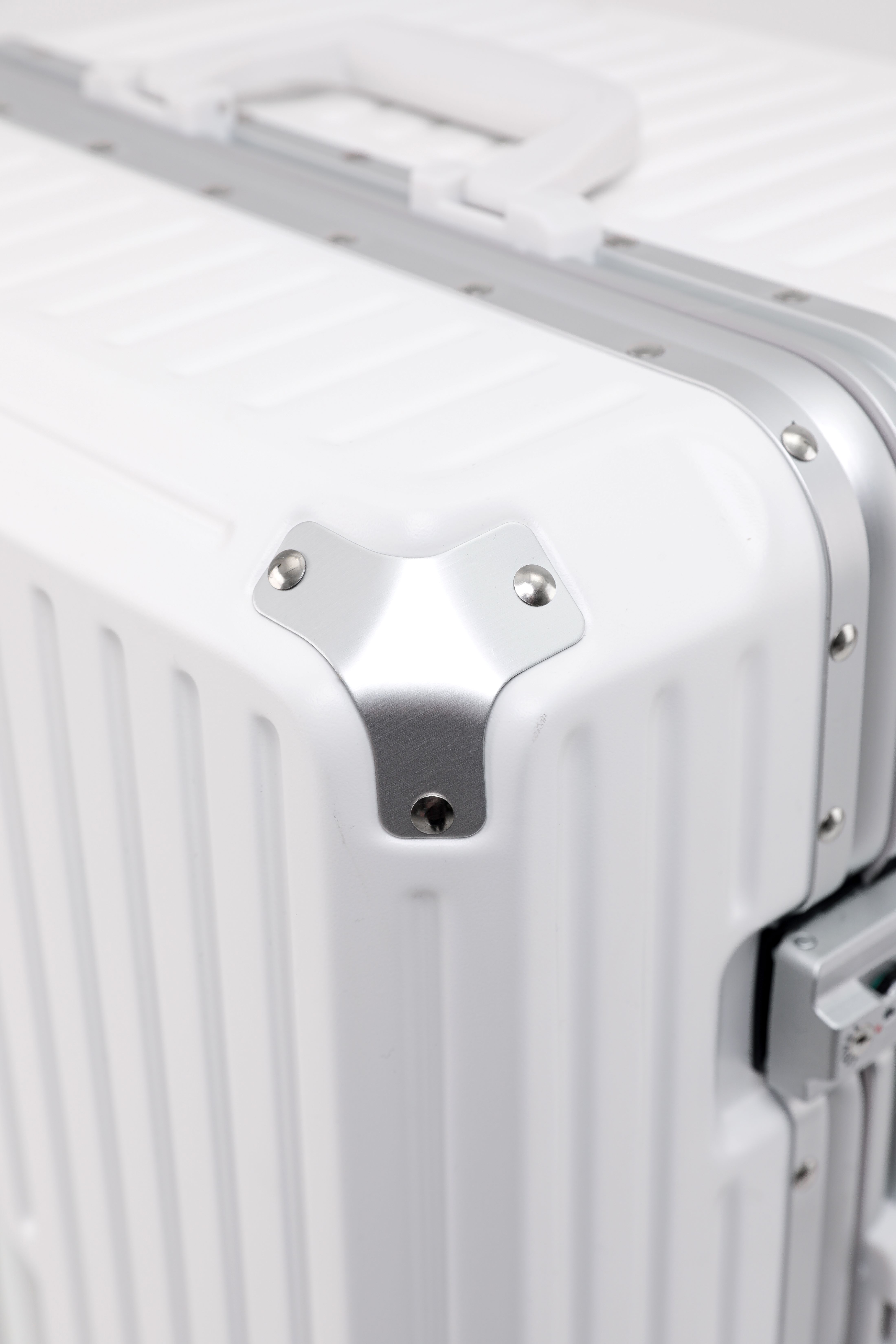 Baggage trunk bagong naka-istilong disenyo ng sports