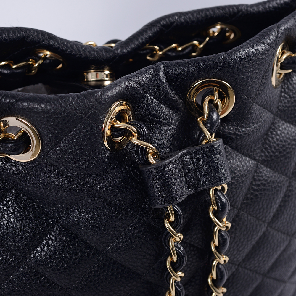 Classic women backpack black gold chain casual high quality leather bag