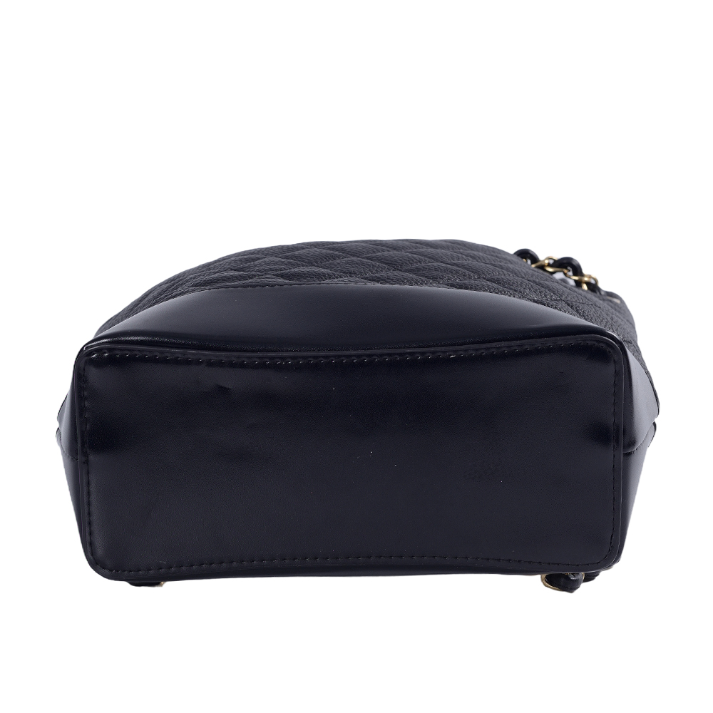 Classic women backpack black gold chain casual high quality leather bag