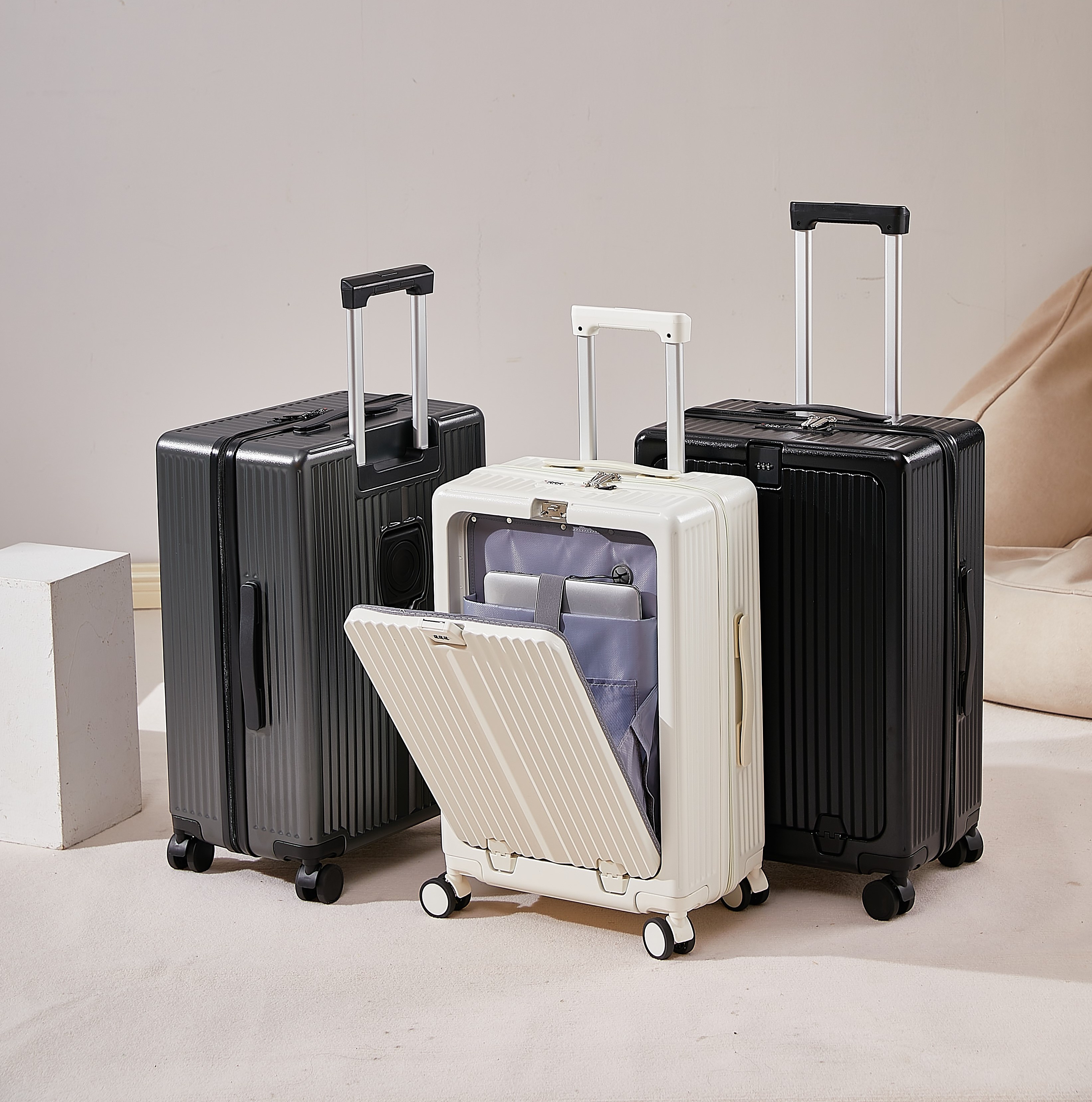 PC Suitcase 20-inch carry on boarding na may portable front open pocket laptop bag component